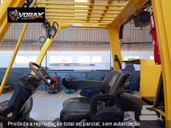 Empilhadeira Hyster H155FT