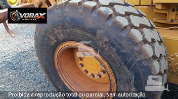 Motoniveladora Caterpillar 140K