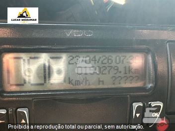 Caminhão Volkswagen 31-330 E Constellation 6x4 2p (Diesel)(E5)