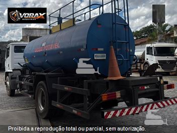 Caminhão Mercedes-Benz Atron 1719 2p (diesel)(E5)