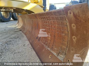 Motoniveladora Caterpillar 140K