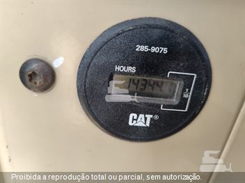 Motoniveladora Caterpillar 140K