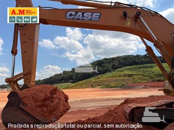 Escavadeira Case CX220B
