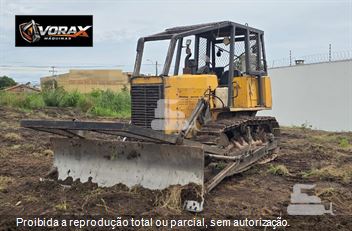 Trator de Esteira New Holland 7D