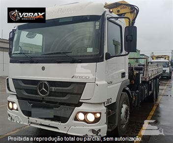 Caminhão Mercedes-Benz Atego 2426 6x2 2p (Diesel) (E5)