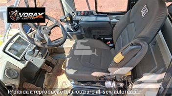 Pá Carregadeira Caterpillar 966L