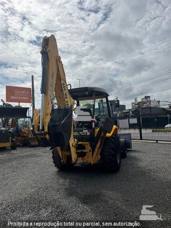 Retro Escavadeira New Holland B90B