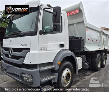 Caminhão Mercedes-Benz Axor 3131 6x4 2p (diesel)(E5)