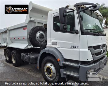 Caminhão Mercedes-Benz Axor 3131 6x4 2p (diesel)(E5)