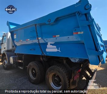 Caminhão Mercedes-Benz Axor 3131 6x4 2p (diesel)(E5)