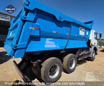Caminhão Mercedes-Benz Axor 3131 6x4 2p (diesel)(E5)