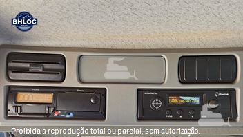Caminhão Mercedes-Benz Axor 3131 6x4 2p (diesel)(E5)