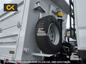 Caminhão Iveco TECTOR 260E30 6x4 2p (Diesel)(E5)