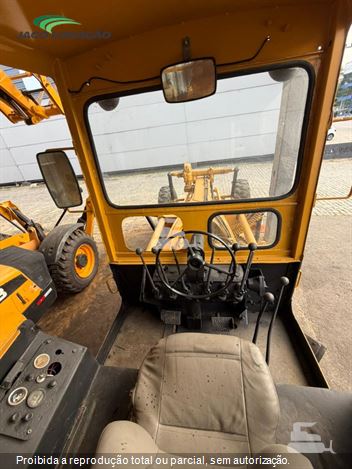 Motoniveladora Caterpillar 120B