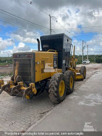 Motoniveladora Komatsu GD555-3