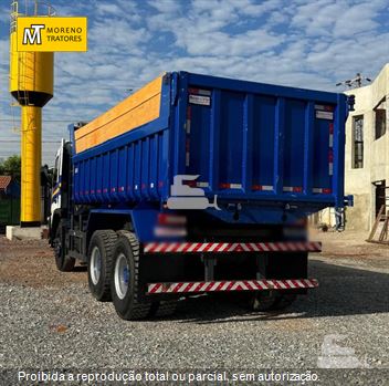 Caminhão Volvo FM 440 6x4 2p (diesel)