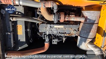 Escavadeira Hyundai R220LC-9