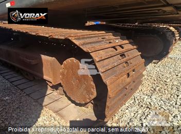 Escavadeira Hyundai R220LC-9