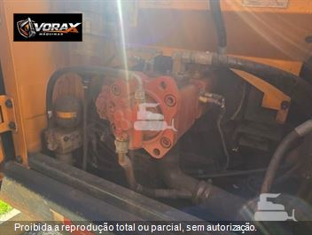 Escavadeira Hyundai R220LC-9