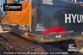 Escavadeira Hyundai R220LC-9