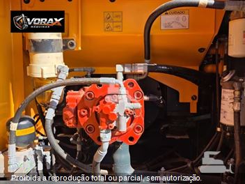 Escavadeira Hyundai R220LC-9