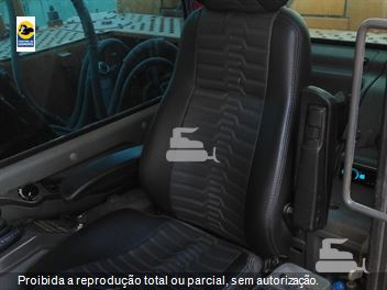 Escavadeira Volvo EC140BLC