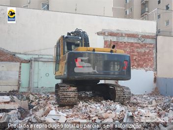 Escavadeira Volvo EC140BLC