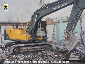 Escavadeira Volvo EC140BLC