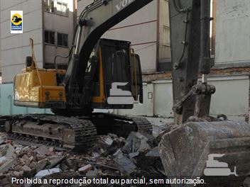 Escavadeira Volvo EC140BLC