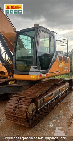Escavadeira Case CX220B