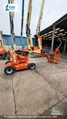 Plataforma Aérea (Elevatória) JLG E450 AJ