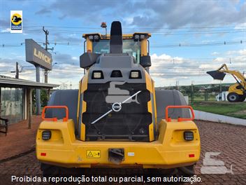 Pá Carregadeira Volvo L90H