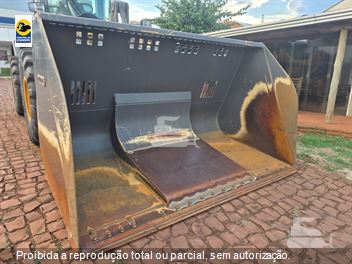 Pá Carregadeira Volvo L90H