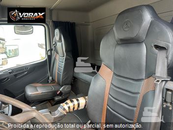 Caminhão Mercedes-Benz Axor 3344 S 6x4 2p (Diesel) (E5)