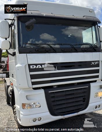 Caminhão DAF XF 105 FTT 510 6x4 (Diesel)(E5)