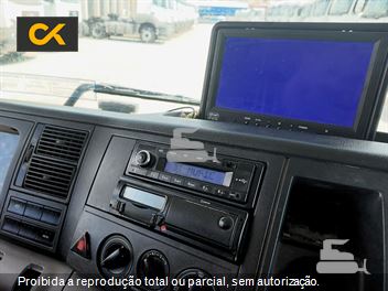 Caminhão Volkswagen 24-280 E Constellation 6x2 2p (Diesel)(E5)