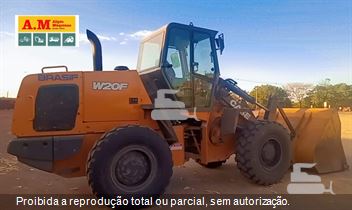 Pá Carregadeira Case W20F