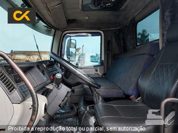 Caminhão Volkswagen 19-320 E Constellation Titan Tractor 2p