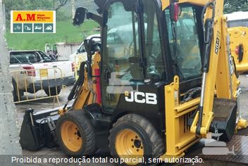 Mini-Retroescavadeira JCB 1CX