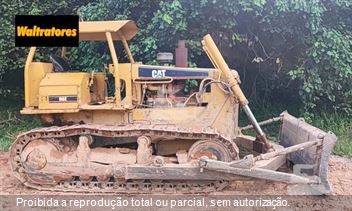 Trator de Esteira Caterpillar D6E