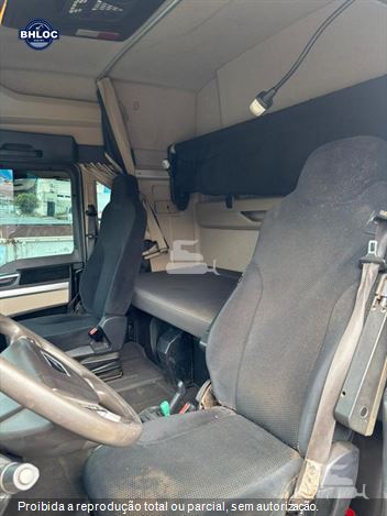 Caminhão MAN TGX 29.480 6x4 2p (Diesel)(E5)