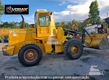 Pá Carregadeira Michigan 55C