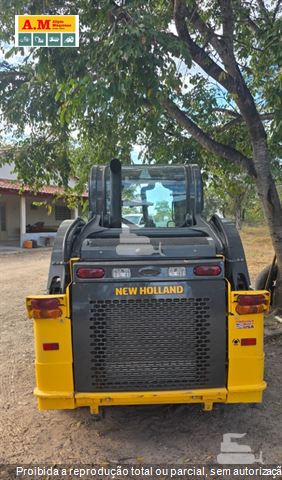 Mini-Carregadeira New Holland L318
