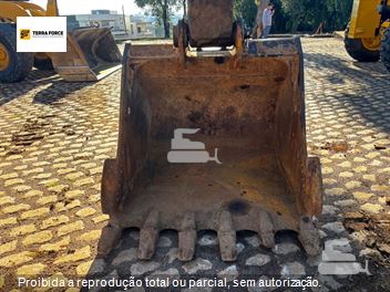 Escavadeira Caterpillar 320C