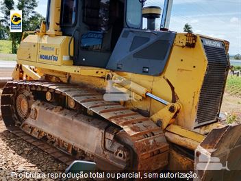 Trator de Esteira Komatsu D61-EX