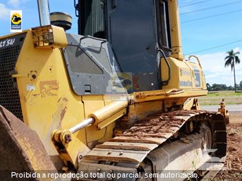 Trator de Esteira Komatsu D61-EX