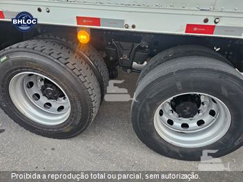 Caminhão Mercedes-Benz Atego 2425 3-Eixos 2p (diesel)