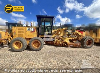 Motoniveladora Caterpillar 140K