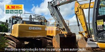 Escavadeira John Deere 210GLC