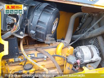 Trator de Esteira John Deere 700J-II